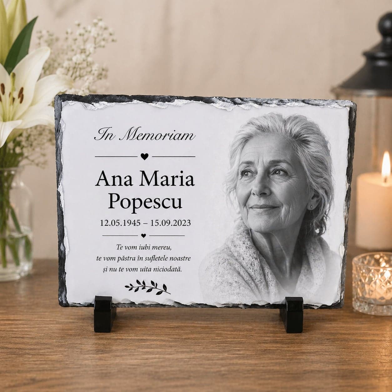 Ardezie Personalizată 20x15 In Memoriam cu Poză și Mesaj – Placă Comemorativă Premium pentru Persoane Dragi
