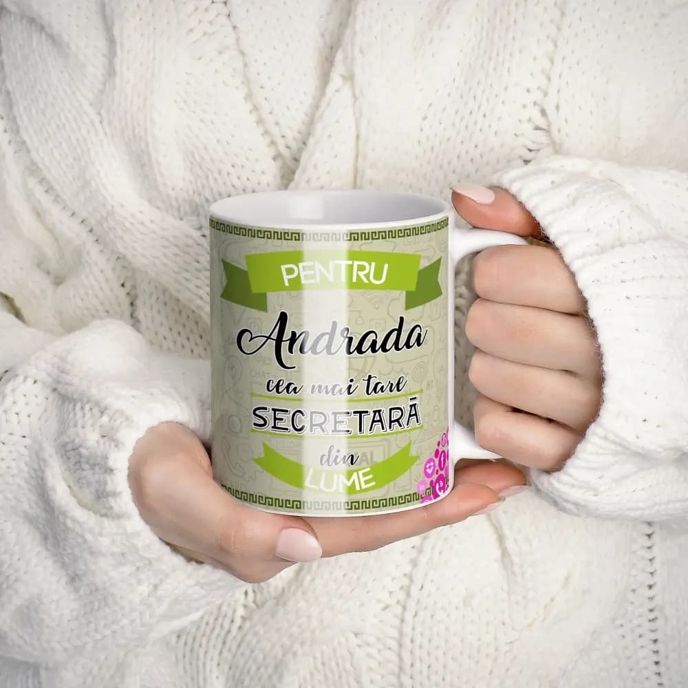 Cană personalizată pentru secretară cu nume sau mesaj – cadou elegant pentru birou