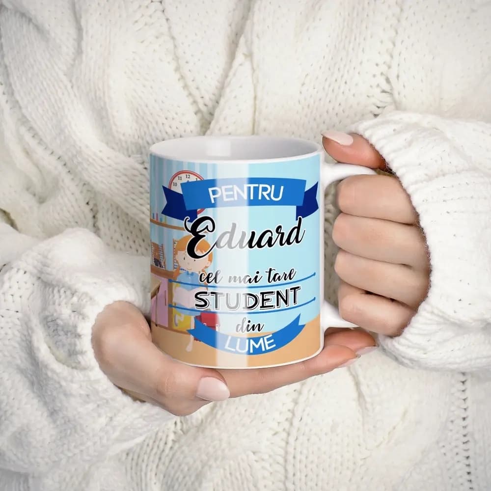 Cană personalizată pentru student cu nume sau mesaj – cadou pentru facultate