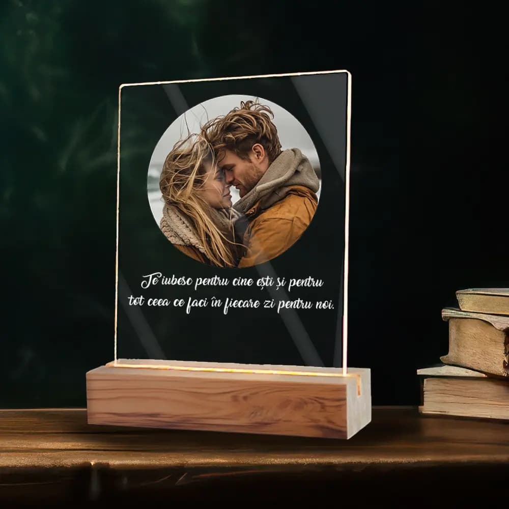 Plachetă LED Personalizată Circle of Love cu Poză și Mesaj – Cadou Romantic Elegant, Simbolul Iubirii Eterne