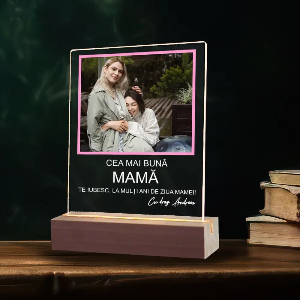 Plachetă LED Personalizată Ziua Mamei „Cea Mai Bună Mamă” cu Poză și Mesaj – Cadou Emoționant pentru Mama