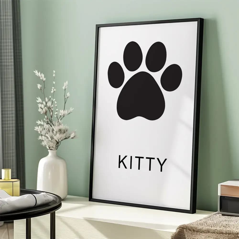 Tablou canvas personalizat cu amprentă neagră pisicuță și nume – cadou pentru iubitori de pisici