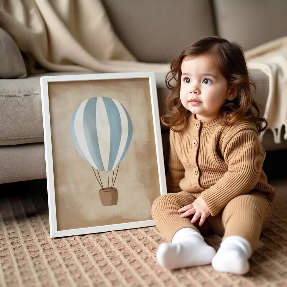 Tablou Chocolate Pastel – Balon cu Aer Cald Model 01, Decor Delicat în Culori Neutre pentru Camera Copilului sau Bebelușului